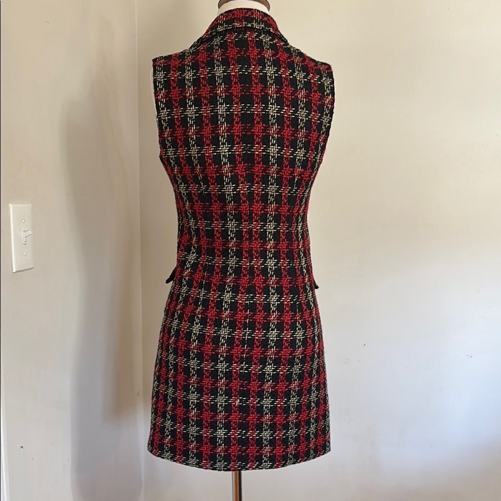 Plaid Double-Breasted Sleeveless Coat - Picture 4 of 10